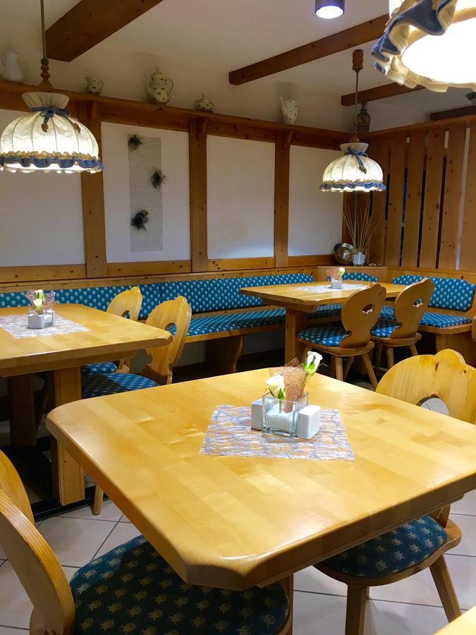 Hotel Garni Vierjahreszeiten บัดชตาฟเฟลชไตน์ ภายนอก รูปภาพ