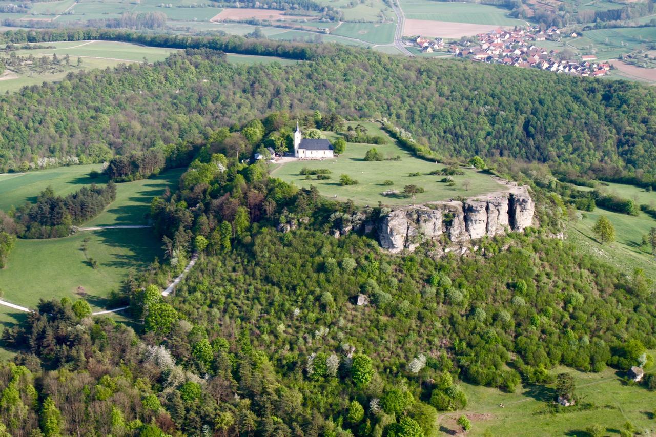 Hotel Garni Vierjahreszeiten บัดชตาฟเฟลชไตน์ ภายนอก รูปภาพ